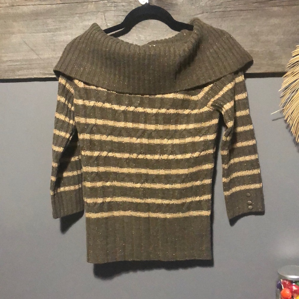 DKNY vintage Y2K small knit sweater